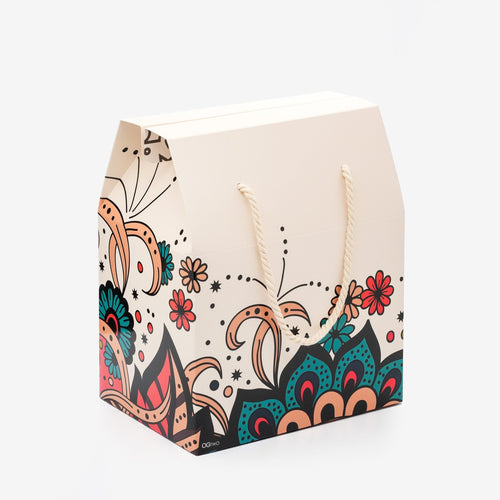 Floral Cream Çiçek Desenli Hediye Kutusu