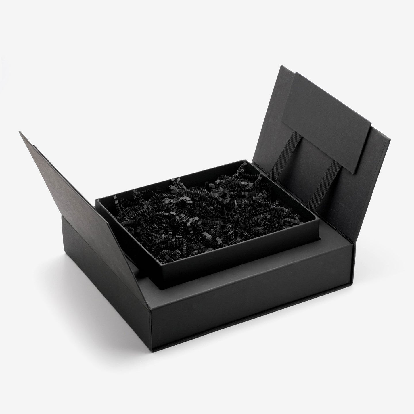 Siyah Kırpık Zigzag Dolgu Kağıdı 50gr