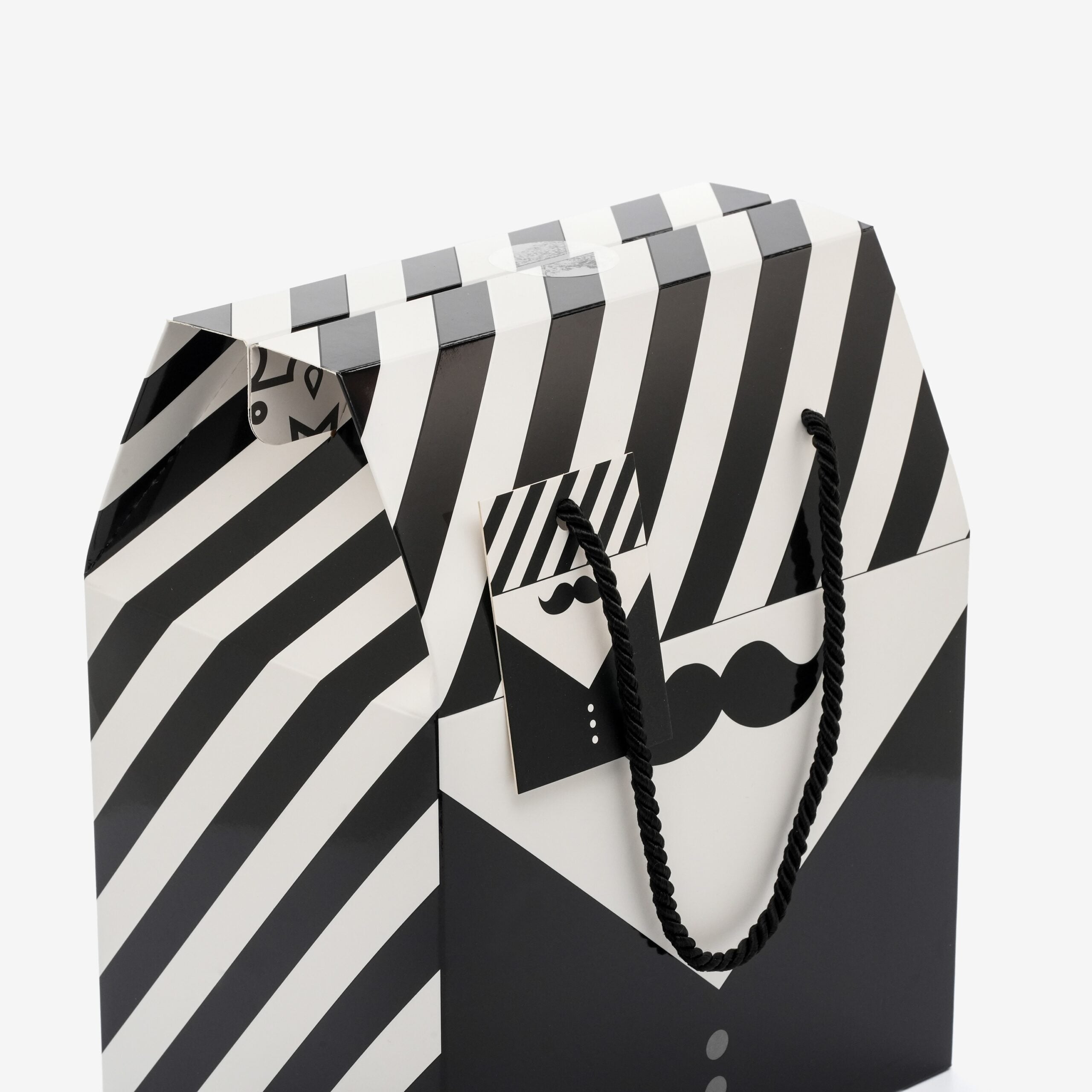 Smokin Desenli Hediye Kutusu